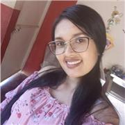 Soy profesora de matemáticas con experiencia en secundaria y realice practicas dictando clases en la universidad. Me desarrollo mejor con los estudiantes de primaria y secundaria